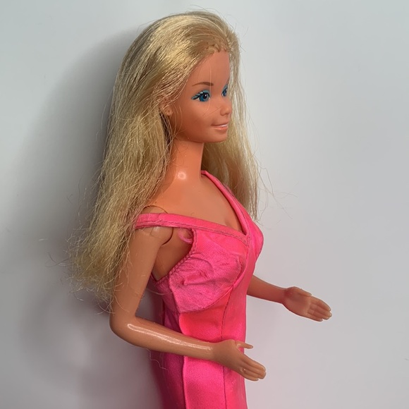 1977 Superstar Barbie for Sexy Older Sister - Picture 4 of 11